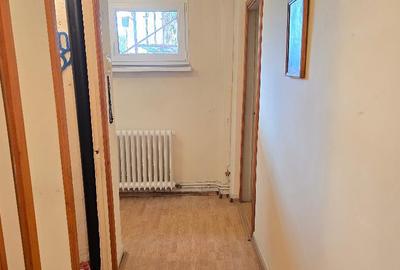 Vand apartament 2 camere decomandat in Deva, zona Micro 15, etaj 8, Vand apartament 2 camere decomandat in Deva, zona Micro 15, etaj 8, - 5