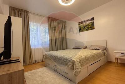 Apartament cu 3 camere de inchiriat in Faleza Nord-Constanta - 13