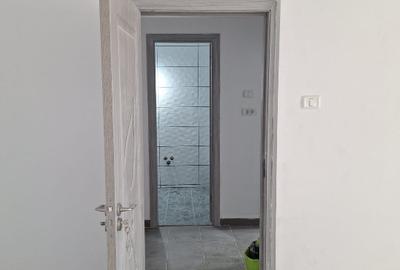 VANZARE GARSONIERA - 3