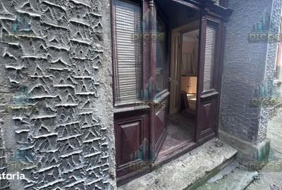 Casă cu 3 camere în Uiești - 2