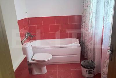 Casă cu 2 camere cu Teren 1000 Mp în Central - 3