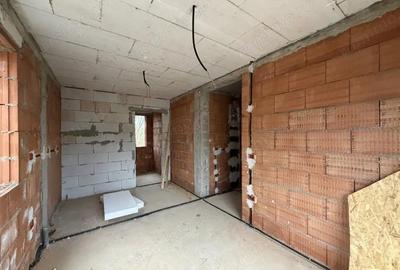 Casa individuala 4 camere, 120mp utili, 405mp teren in Utvin - 12