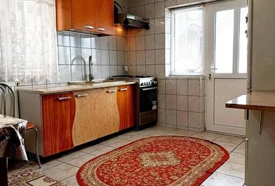 Casă cu 5 camere cu Teren 800 Mp în CFR - 6