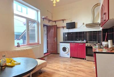 CENTRU 2 CORPURI DE CASA DIN CARAMIDA 5 CAMERE 2 BAI 2 BUCATARII UTILITATI, GAZE - 8