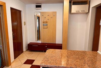 Apartament cu 3 camere decomandat, mobilat în Girocului - 2