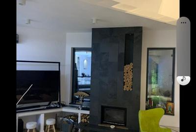 Casă cu 5 camere cu Teren 2950 Mp în Snagov