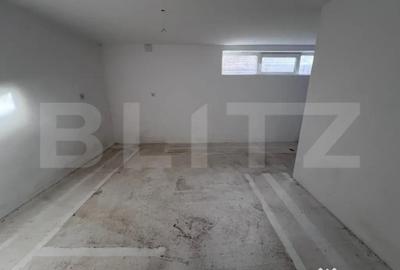 Casă cu 11 camere cu Teren 1342 Mp în Central - 3