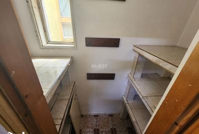 Casă cu 4 camere cu Canalizare în Podul de Fier - 5