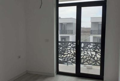 Duplex P+E 4 cam 3 bai 103 mp utili pompe caldura Mehala - 11