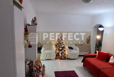 Apartament cu 3 camere semidecomandat în Nord - 6