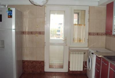 Inchiriez apartament 4 camere, et 2, semimobilat, zona Teatru - 10