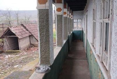 Casă cu 3 camere cu Teren 69 Mp în Ceanu Mare - 3