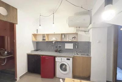 Garsoniera cocheta in Cotroceni mica, vesela ?i gata de mutat! - 2