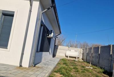 Casă cu 3 camere cu Teren 250 Mp în Bucovăț - 6