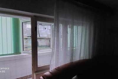 Apartament cu 2 camere semidecomandat, mobilat în Dâmbovița - 9