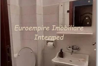 De vanzare apartament cu 3 camere, zona ICIL - 6