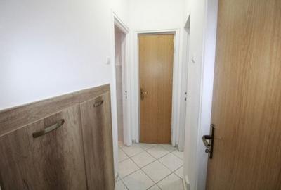 Apartament cu 2 camere circular, mobilat în Romană - 5