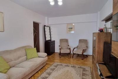 Apartament cu 2 camere decomandat în Central - 3