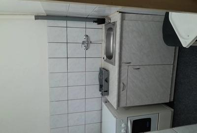 Inchiriez garsoniera - 9