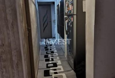 Apartament de vanzare, 3 camere, zona Canta - Scoala Elena C