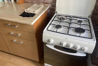 Apartament cu 3 camere decomandat, mobilat în Central - 24