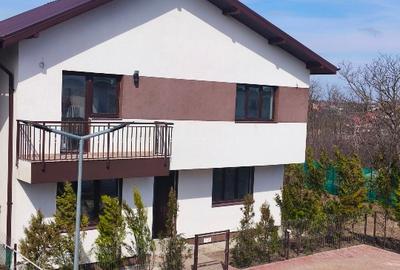 Casă individuală cu 9 camere cu Teren 300 Mp în Afumați - 1