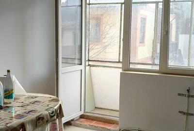 Apartament cu 2 camere semidecomandat în Cezar Petrescu - 3