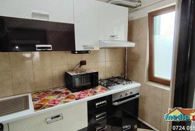 Apartament cu 3 camere semidecomandat în Micro 39 - 2