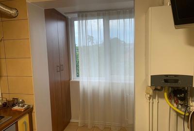 Apartament cu 3 camere decomandat în Piața Centrală - 14
