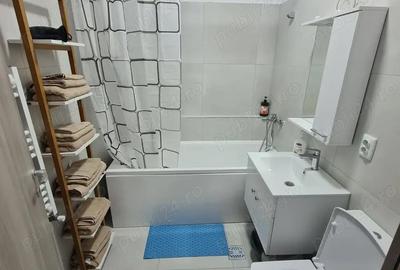 Apartament cu 3 camere decomandat în Central - 3