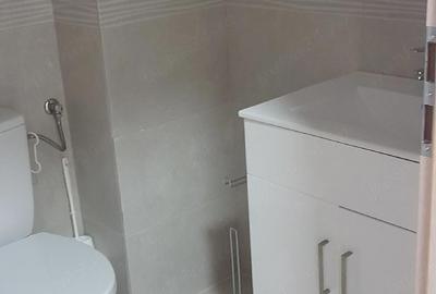 Apartament cu 3 camere decomandat în Central - 4