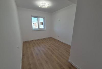Apartament cu 3 camere decomandat în Periferie - 10