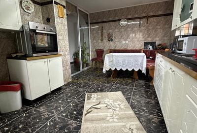 Casă individuală cu 5 camere cu Canalizare în Dobroești - 8