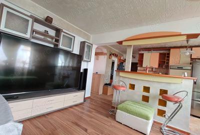 Apartament cu 3 camere decomandat în Tomis Mall - 7