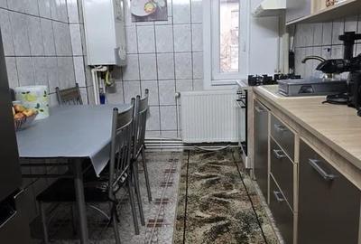 Apartament 4 camere-Zona Sud - etaj 3/4 - 80 mp -  69500 euro - 5