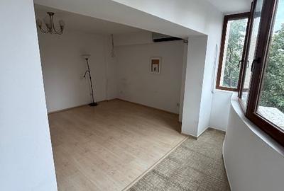 Apartament cu 2 camere circular în Tineretului - 3