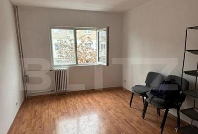 Garsonieră decomandată în Mihai Bravu - 1