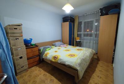 Dristor - Parc IOR - Piata Ambrozie - N Grigorescu Metrou - 3 camere decomandat - 2