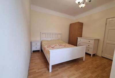 Garsonieră decomandată în Calea Călărașilor