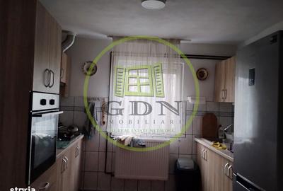 Casă cu 4 camere cu Teren 2200 Mp în Cerașu - 1