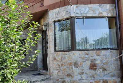 Casă cu 10 camere cu Teren 2665 Mp în Central - 5