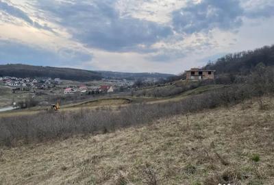 Teren de 1525 mp, în Jelna - 9