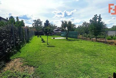 Casă cu 5 camere cu Teren 885 Mp în Ghioroc - 12