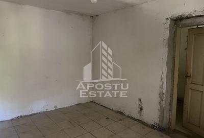 Casa cu etaj Ronat teren 750 mp - 3