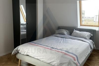Apartament cu 3 camere decomandat, mobilat în Turnișor