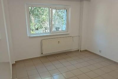 Apartament cu 2 camere semidecomandat în Gorjului - 4