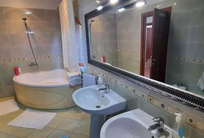 Casă cu 4 camere cu Teren 801 Mp în Livezeni - 8