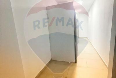 Spațiu comercial, de 256 mp, în Gara de Nord - 11