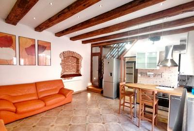 Apartament 3 cam de inchiriat Centru Vechi/Centrul Istoric,N. Balcescu