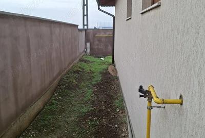 Casă cu Teren 700 Mp în Nojorid - 14